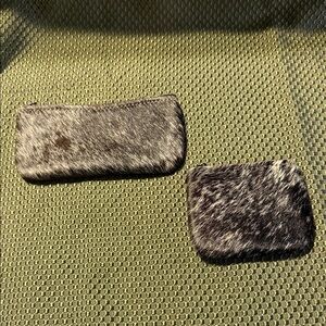 Stylish Fur Key & Card Holder Set - Black and Gray